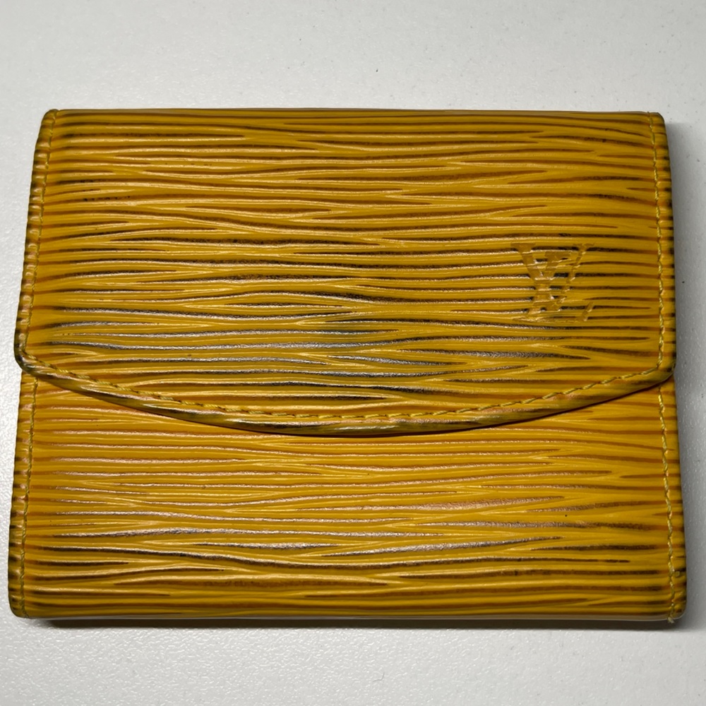 LOUIS VUITTON VINTAGE EPI LEATHER YELLOW COIN CARD CASE POUCH